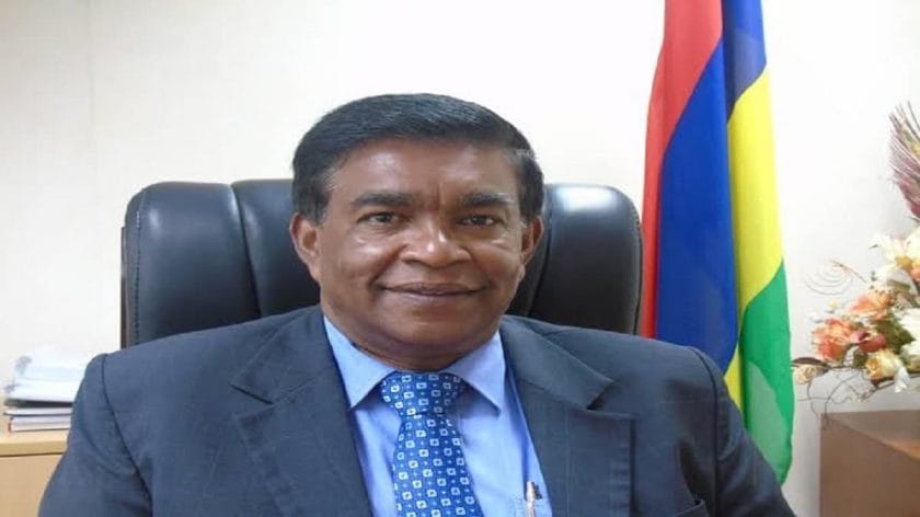 Moody’s Downgrades Mauritius’s Ratings, Maintains Negative Outlook Moody's Downgrades Mauritius's Ratings, Maintains Negative Outlook