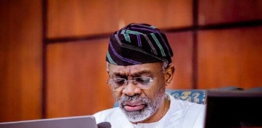 Lawmakers Refuse Customs' Revenue Target, Cite Naira Devaluation