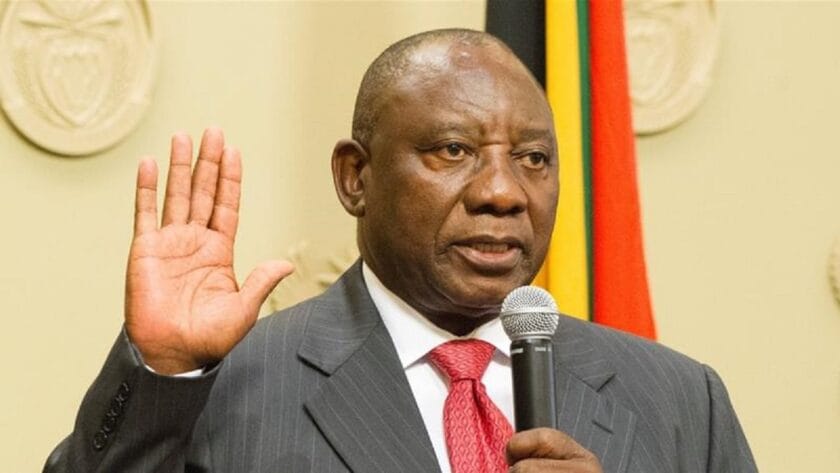 South Africa Rebases GDP, Says Economy Expands 11% South Africa Rebases GDP, Says Economy Expands 11%