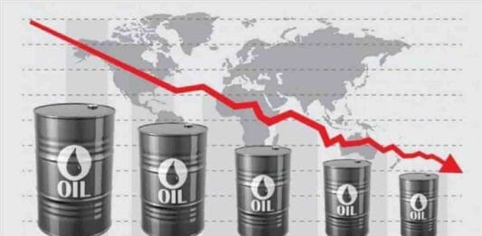 Oil Retreats on Iran Talks, Rising U.S Crude Stockpiles