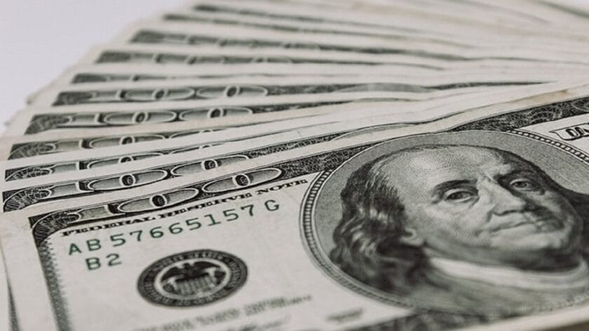 U.S. Dollar Trades Sideways for Three Days