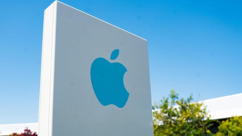 Apple Hits $3 Trillion In Market Value