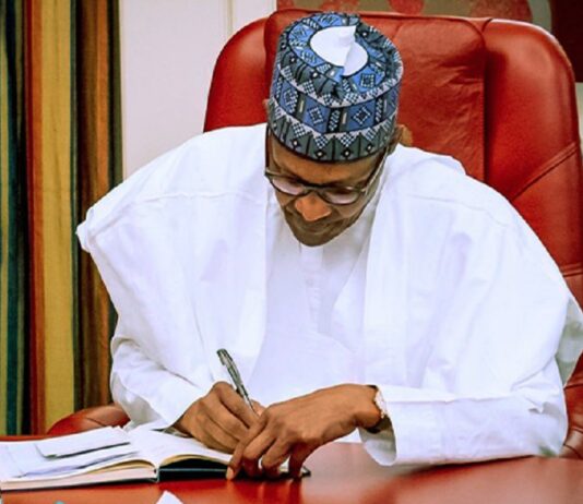 Buhari Signs N17.127 Trillion 2022 Budget