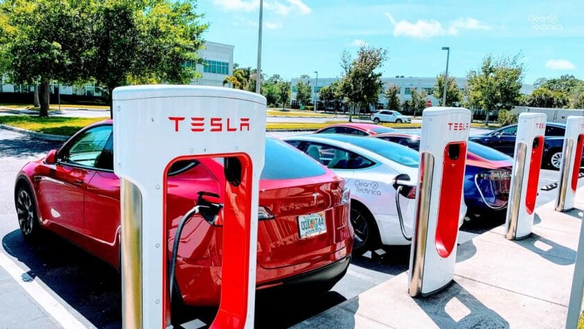 Tesla Recalls 947 Vehicles Over Rearview Image Display Error