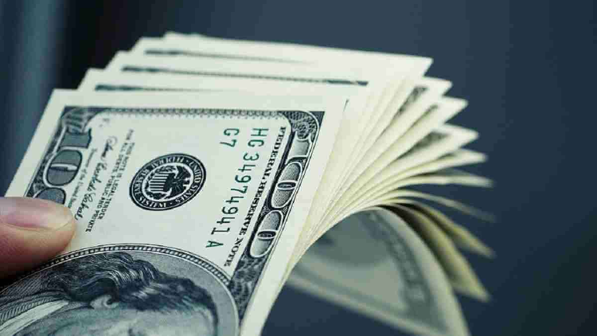 Dollar Trades Strong Ahead of U.S Inflation Data