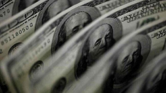 Dollar Holds Firm but Pullback Against JPY