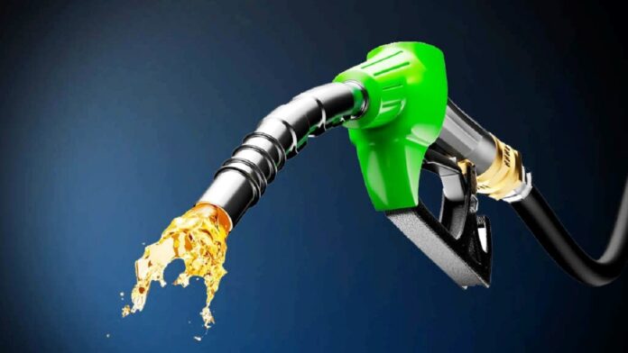 Petrol Scarcity: FG Insists on N165 Pump Price