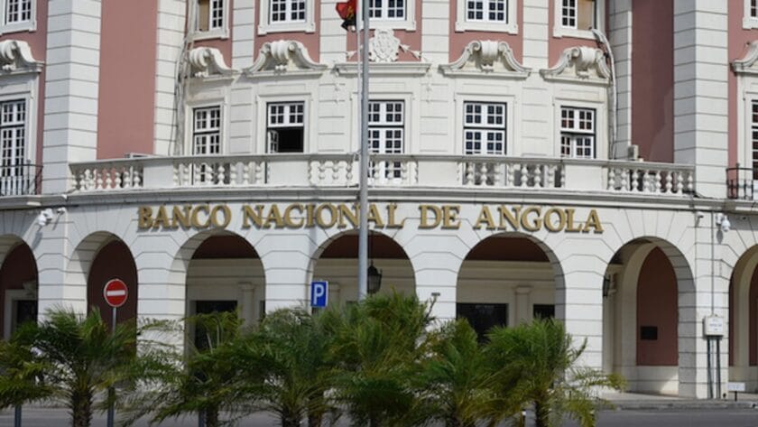 Angola Cuts Benchmark Interest Rate To 19.50%