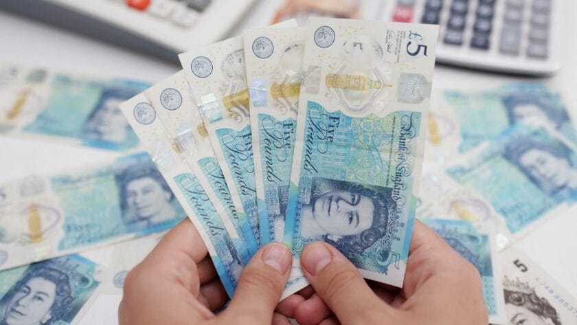 Sterling Sinks Deep against US Dollar on BoE Statement Sterling Sinks Deep against US Dollar on BoE Statement