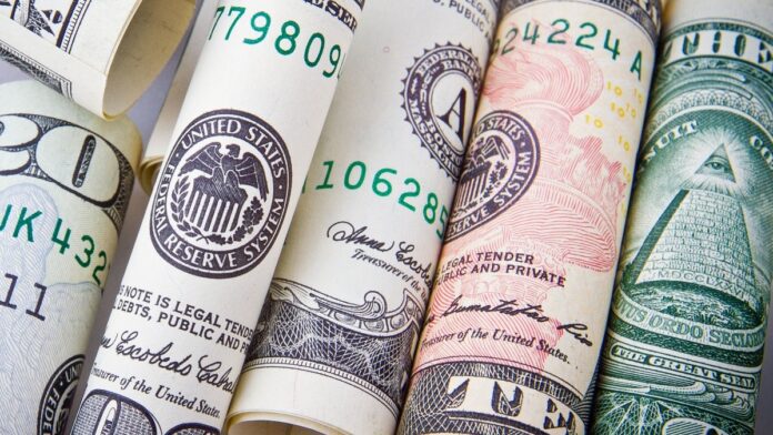 10-Year US Treasury Yield Prints at 4.1%, Dollar Slides