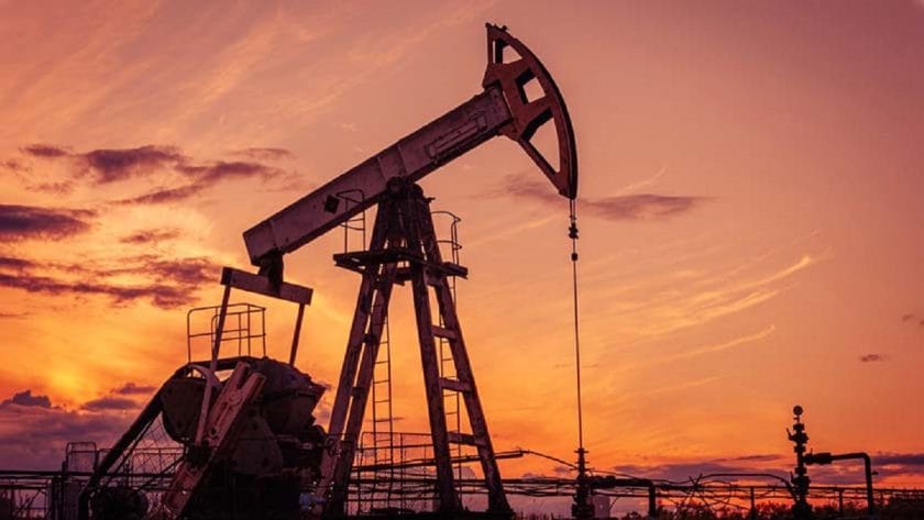 Oil Jumps As China Cuts Interest Rate