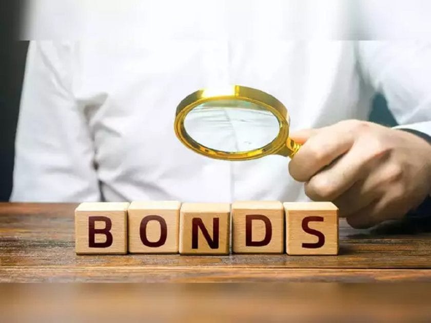UK 10-Year Bond Yield Slides to 4.3%
