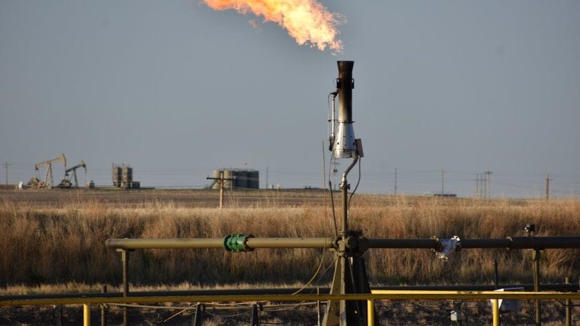 U.S. Tightens Limits on Oil, Gas Methane to Address Pollution Sources
