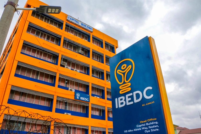 Electricity Tariff: Labour Pickets IBEDC Office in Osogbo
