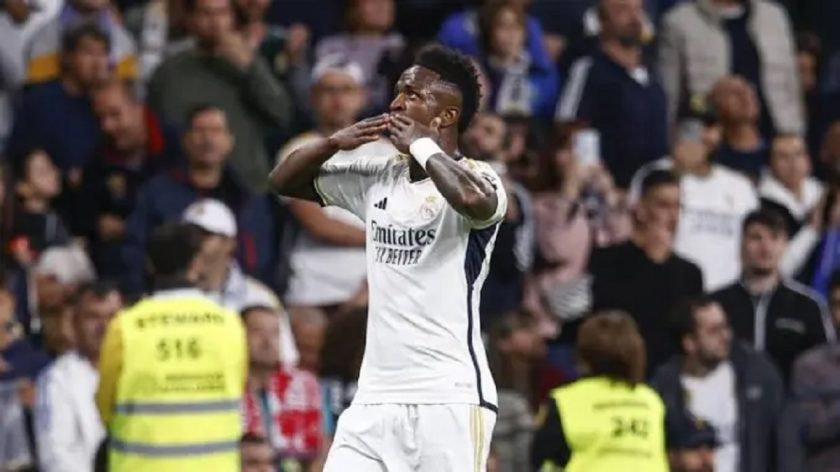 Vinicius Double Helps Real Madrid to 5-0 Win Over Alaves Vinicius Double Helps Real Madrid to 5-0 Win Over Alaves
