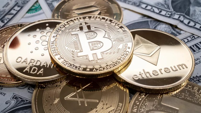 Bitcoin Declines to $61,000 over Retail Selloffs