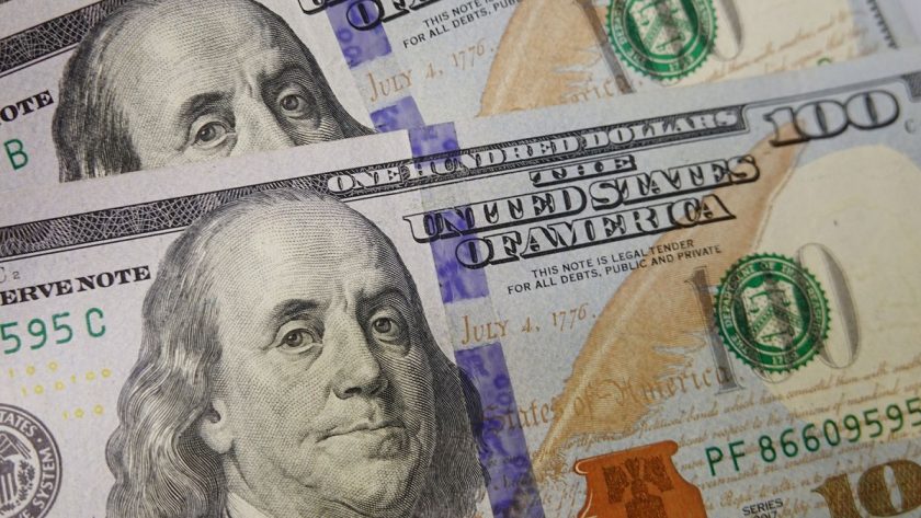 US Dollar Slides Ahead of Presidential Debate
