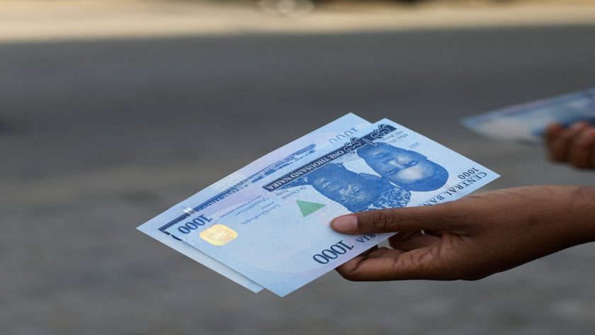 Naira Plummets as External Reserves Surge to $36.506bn Naira Plummets as External Reserves Surge to $36.506bn