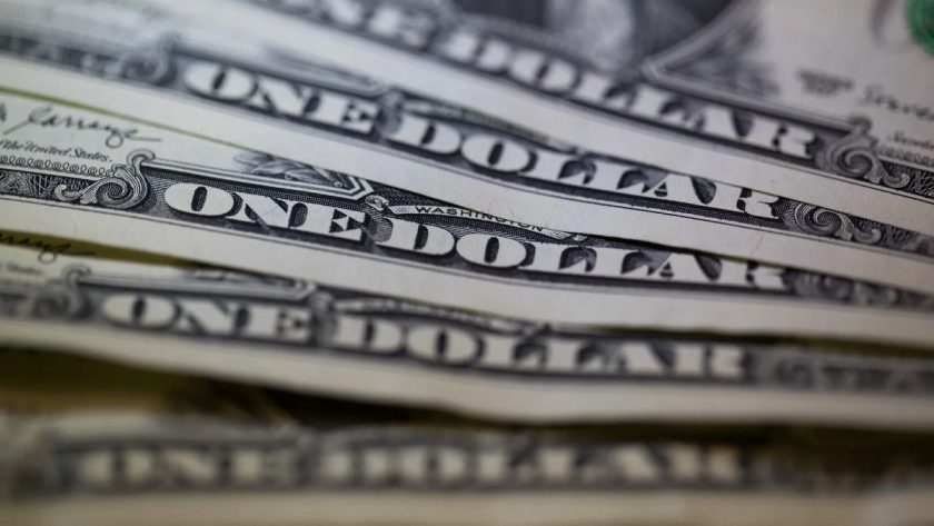 10-Year Us Treasury Yield Slumps Amidst Fed Rate Debate