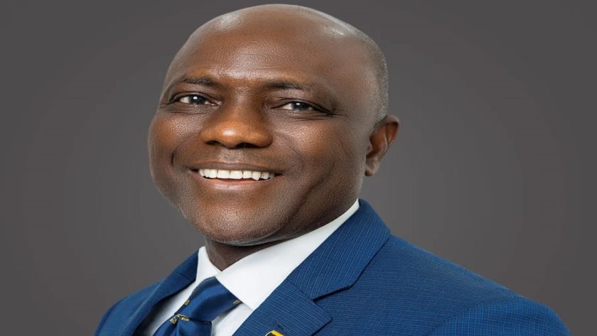 FBN Holdings Rights Issue to Close in 3 Days Olusegun Alebiosu FBN Holdings, Nigeria