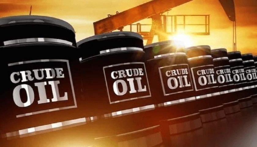 Oil Prices Decline as US Inventories Rise Ahead of Fed Meeting