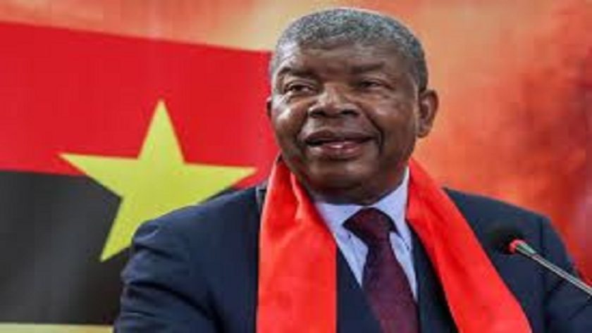 Fitch Affirms Angola at ‘B-‘ with Stable Fitch Affirms Angola at 'B-' with Stable