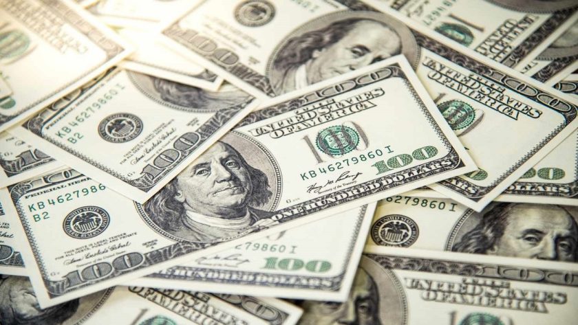 US Dollar Falls Ahead of Consumer Price Index US Dollar Falls Ahead of Consumer Price Index