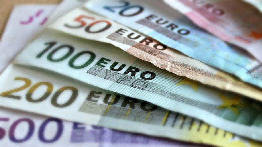 Euro Gains As Eu, Us Move To Next Step On Trade Pact