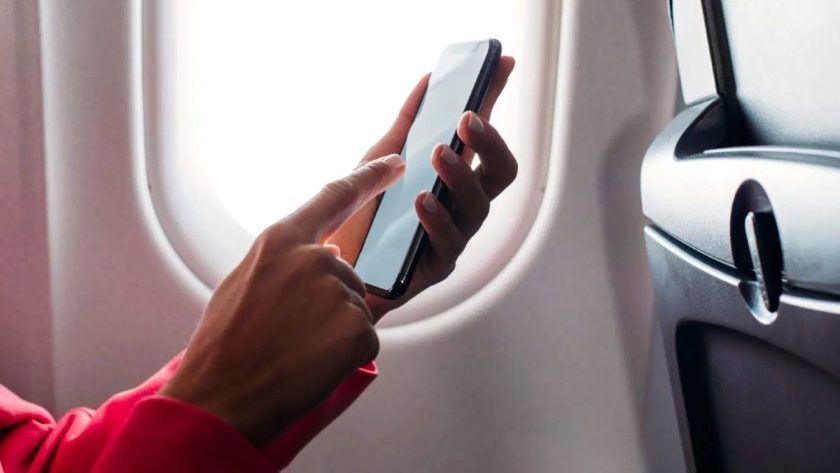 Ncaa Orders Mobile Phones Switched Off On Nigerian Flights