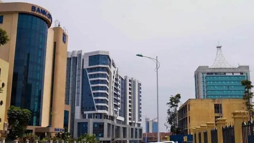 Ghana’s Private Sector Output Rises First Time in 4-Month