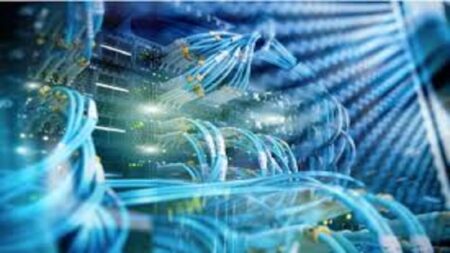 FG, AfDB Partner on Expanding Nigeria’s Fibre Network to 125,000km