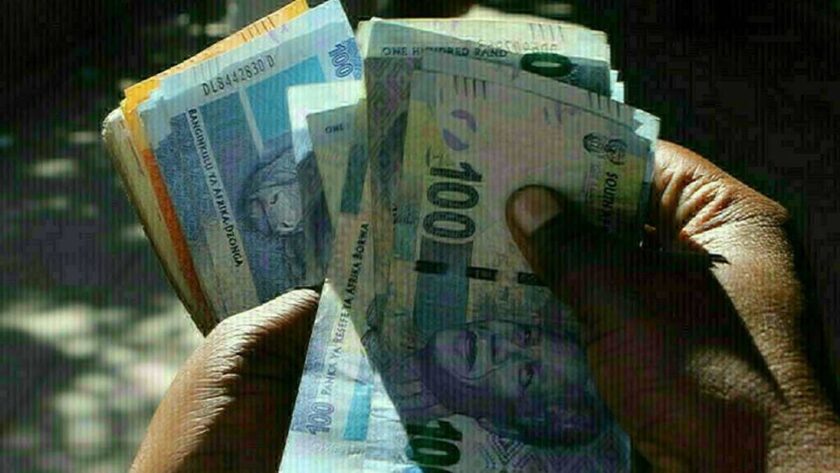 South African Rand Dips Against U.s. Dollar, Euro, Pound