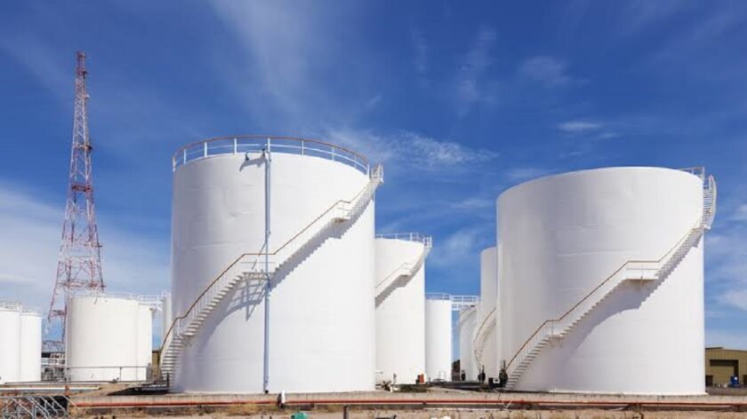 Asian Nations Rush to Expand Energy Storage After Strait of Hormuz Crisis