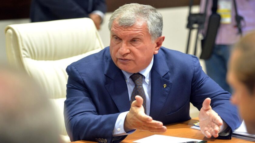 China, Not OPEC, Calls Shots on Global Energy Markets - Sechin